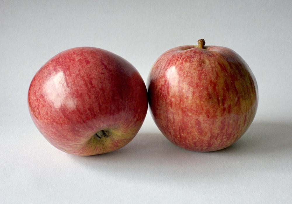 Pomes